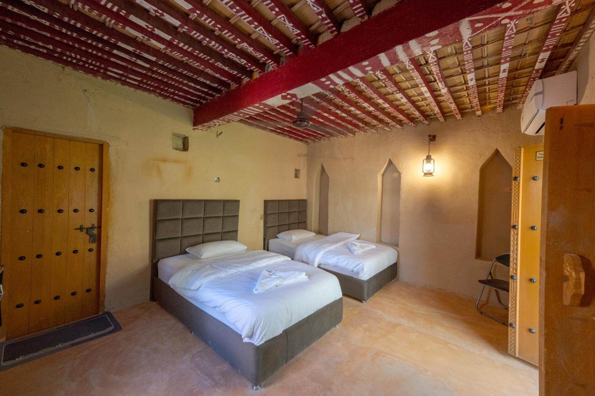 بيت نُزل السلام Bait Salam Inn Al Hamra ภายนอก รูปภาพ